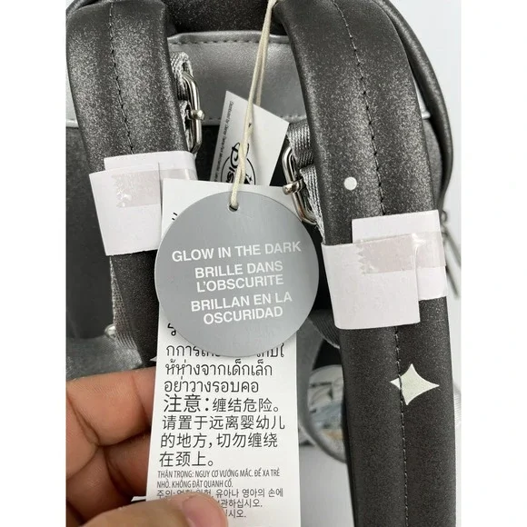 NWT DISNEY WORLD PARKS LOUNGEFLY BACKPACK MANDALORIAN GROGU STARWARS GLOW A60 - Picture 6 of 9